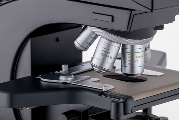 Микроскоп Leica Visoria М
