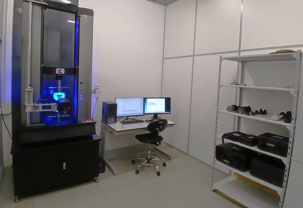 Демо - испытательная машина SYNERCON - 2.jpeg